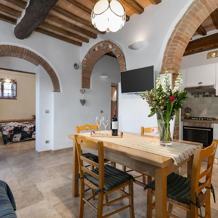 فيلا Casa Ernesto - Porzione Di Colonica مونتيريجيوني المظهر الخارجي الصورة